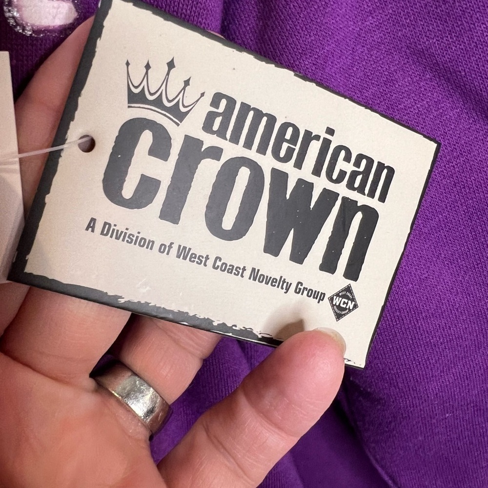 238. NWT American Crown Young Wild and Free Hoodied full zip xl - Picture 3 of 3